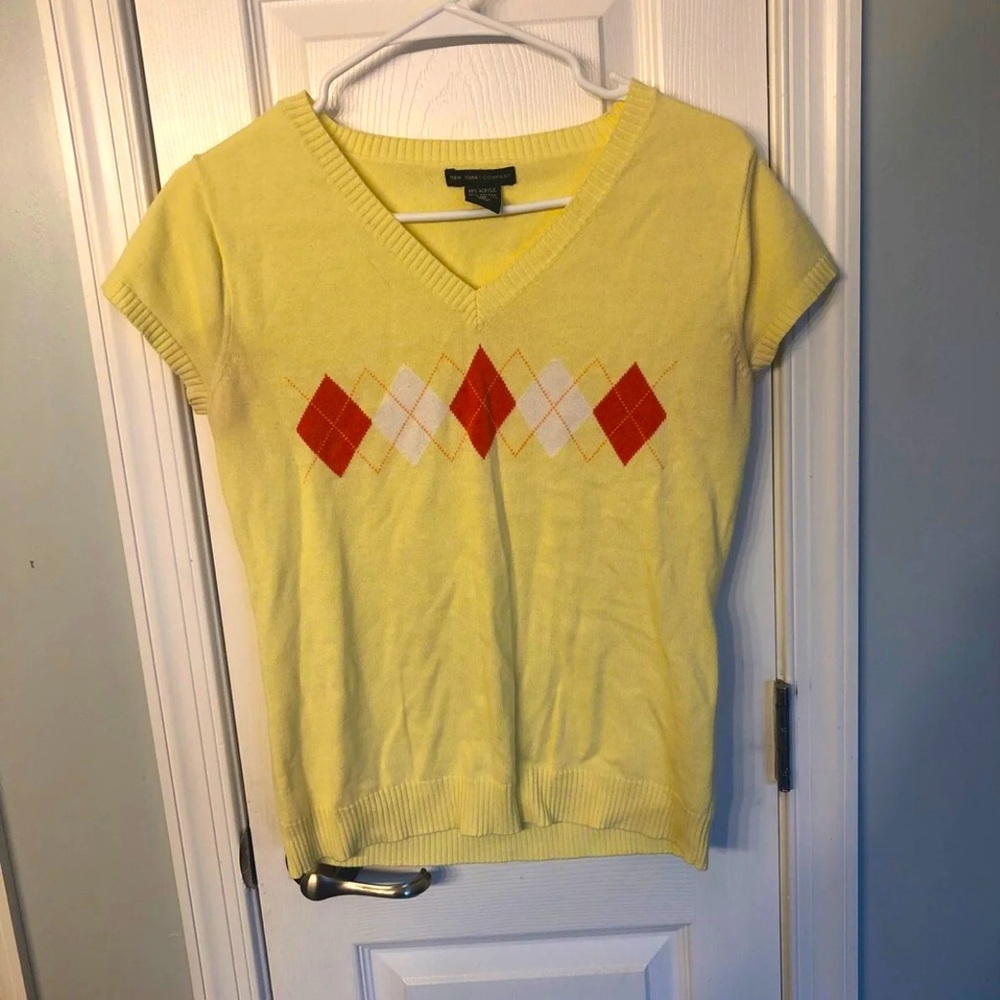 Yellow sweater